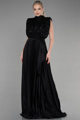 Anna Black Sequin Sleeveless Gown