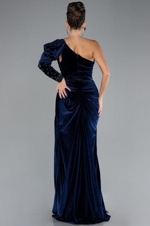 Lamis Navy Single Sleeve Slit Long Velvet Gown