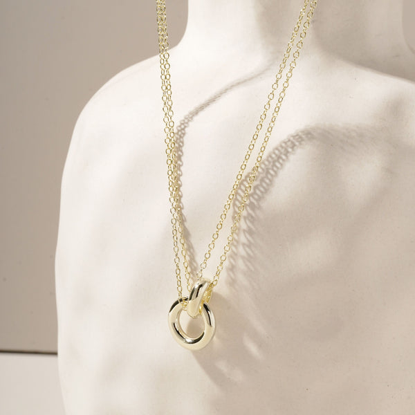 14k Gold Classic Double Circle Ring Link Necklace