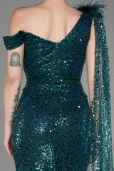 Donna Emerald Green Cape Gown