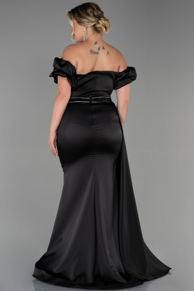 Esmeralda Black Gown