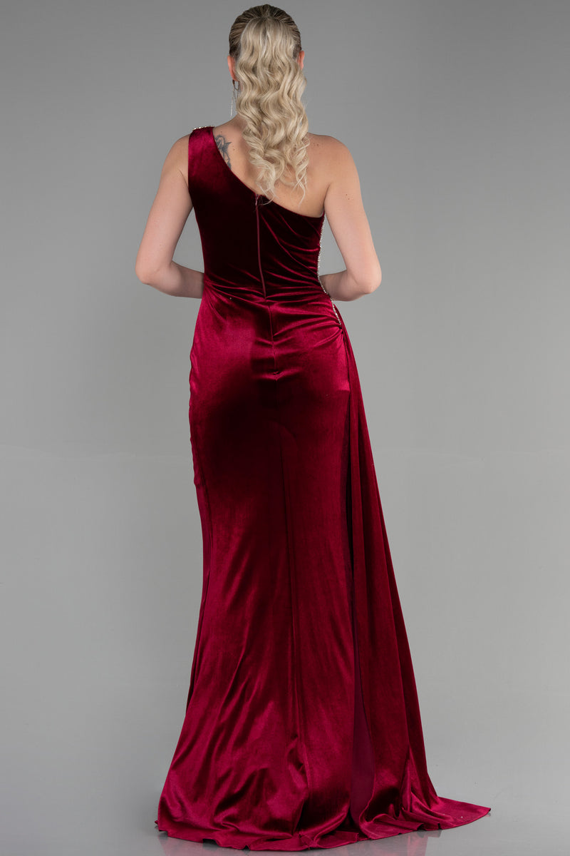 Evora Burgundy Velvet Gown