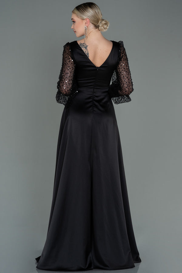 Janice Black Long Sleeves Gown