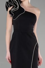 Luma Black One Shoulder Gown