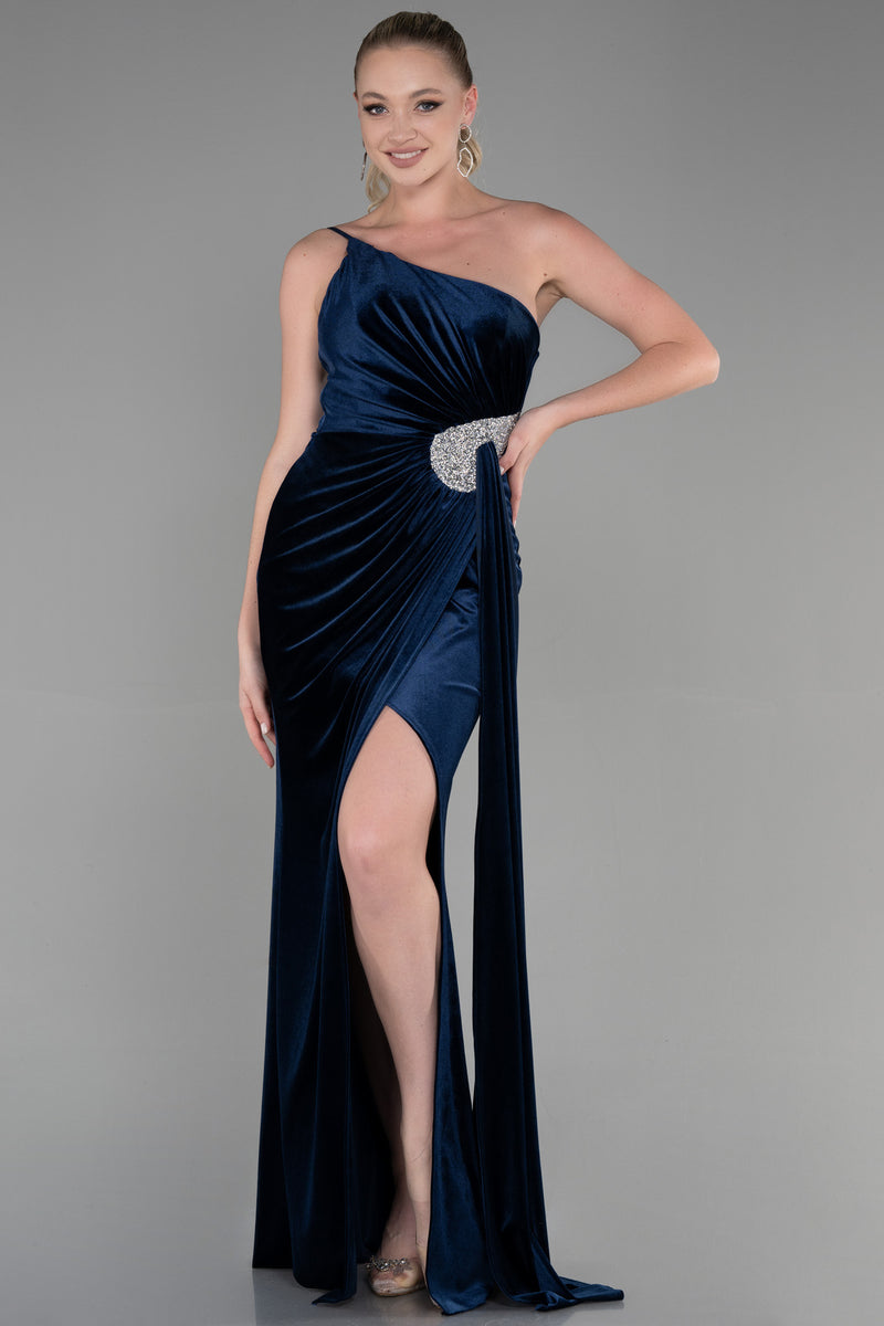 Miral Navy Blue Velvet Gown