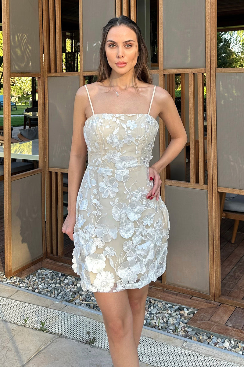 Odalys White 3D floral Mini Bridal Look Dress M Odalys White 3D floral Mini Bridal Look Dress M
