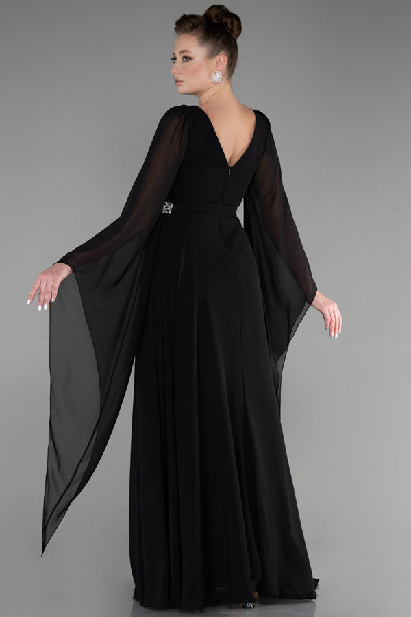 Safa Black Cape Sleeves Gown