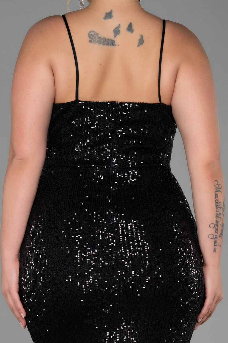 Talia Black Sequined Gown