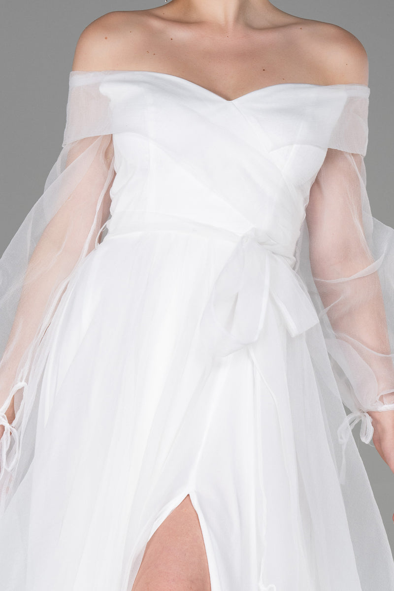 Delilah White Dress