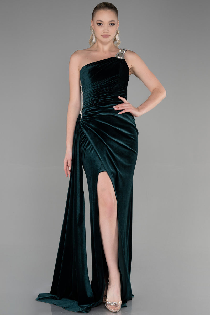 Evora Emerald Green Velvet Gown One Shoulder Crystal Strap Long unmatchedbyu Evora Emerald Green Velvet Gown One Shoulder Crystal Strap Long unmatchedbyu