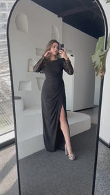 Evelyn Embellished Long Sleeves Black Gown