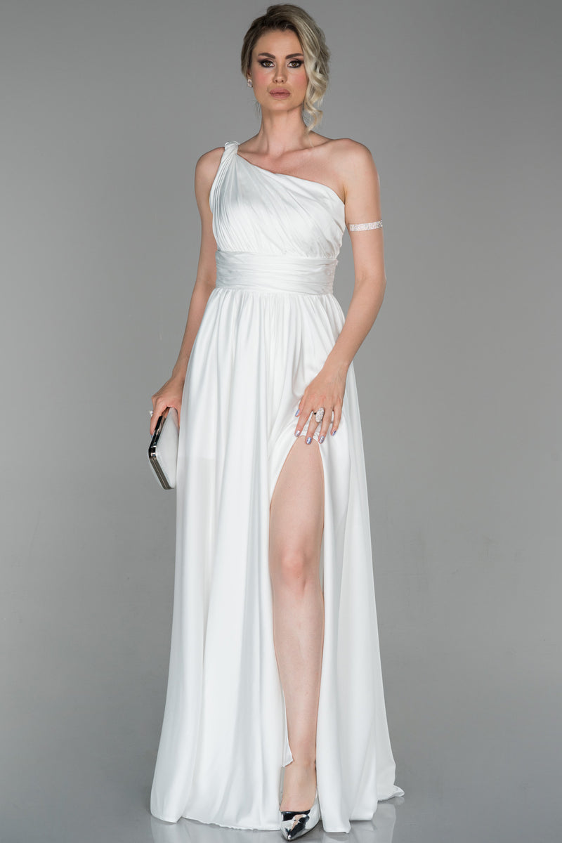 Helen White Maxi Dress unmatchedbyu Helen White Maxi Dress unmatchedbyu